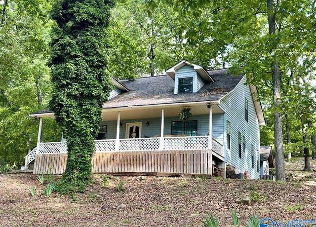 Property at 1055 Georgia Mountain Rd, Guntersville, AL 35976, 3 beds, 3 baths