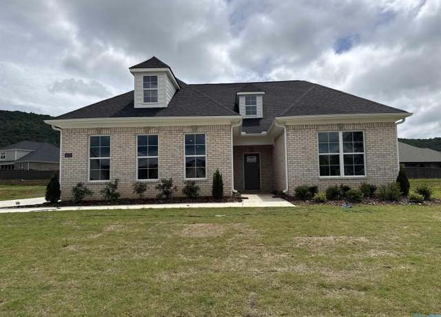 Property at 8123 Goose Ridge Dr, Owens Cross Roads, AL 35763, 5 beds, 3.5 baths