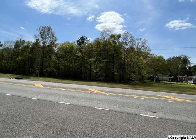 Property at NA Chesnut Byp, Centre, AL 35960