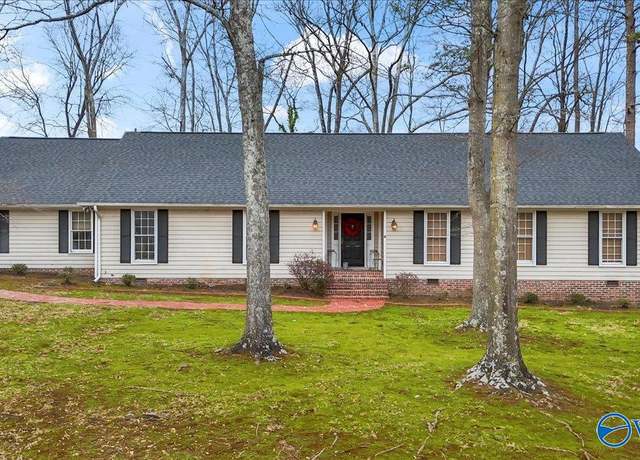 Property at 105 Hudgins Dr, Albertville, AL 35951, 4 beds, 3 baths