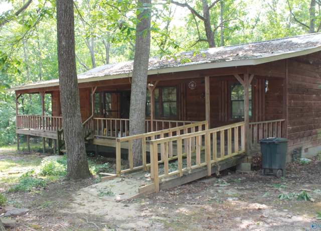 Property at 654 County Road 1219, Falkville, AL 35622, 4 beds, 2 baths