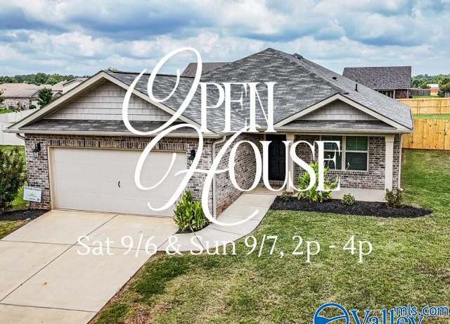 Property at 165 Meadow Ridge Dr, Hazel Green, AL 35750, 4 beds, 2.5 baths