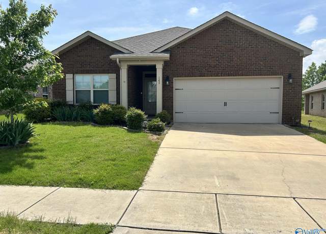 Property at 107 Fourstar Ln, Madison, AL 35757, 3 beds, 2 baths