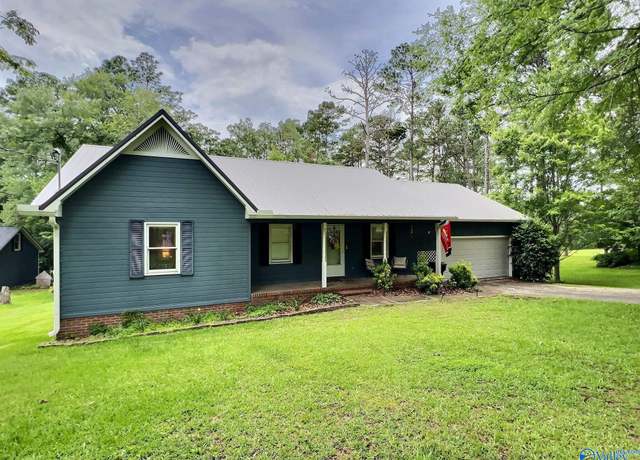 Property at 1420 Holiday Dr, Southside, AL 35907, 3 beds, 2 baths