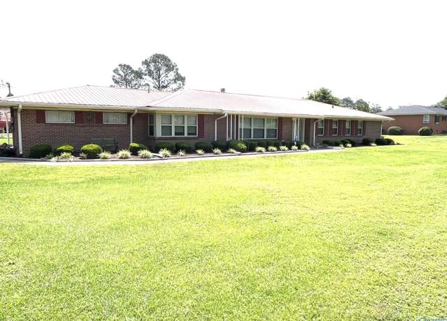 Property at 995 Alabama Highway 205, Boaz, AL 35956, 4 beds, 3 baths