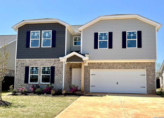 Property at 155 Brier Valley Dr, Meridianville, AL 35759, 5 beds, 3 baths