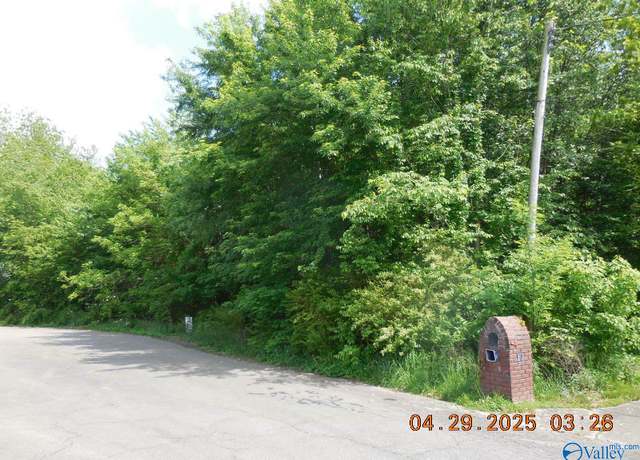 Property at 220 Jamie Ln, Toney, AL 35773
