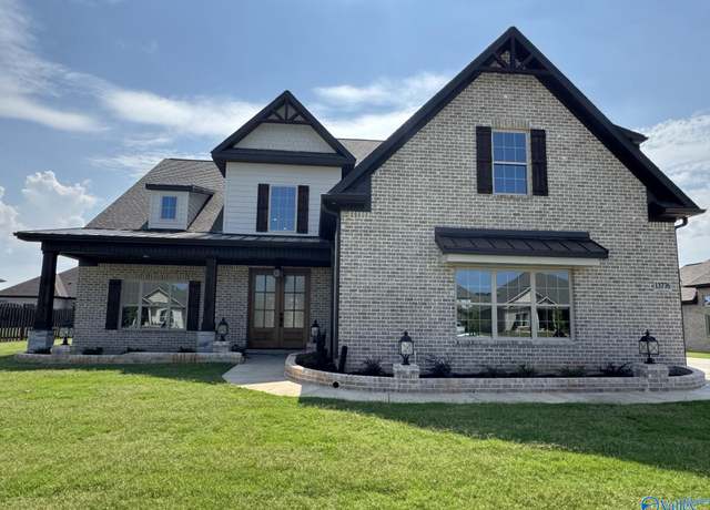 Property at 13776 Front Nine Dr, Athens, AL 35611, 5 beds, 5 baths