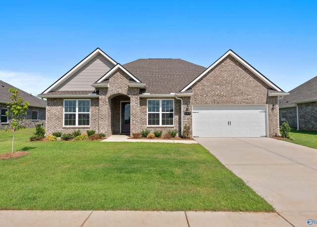 Property at 107 Lucy Lynn Blvd, Meridianville, AL 35759, 4 beds, 3.5 baths