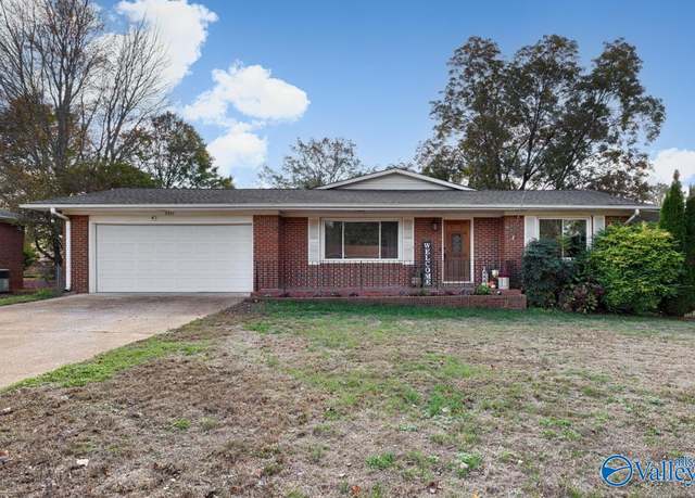 Property at 4315 Horace Dr NW, Huntsville, AL 35816, 3 beds, 2 baths
