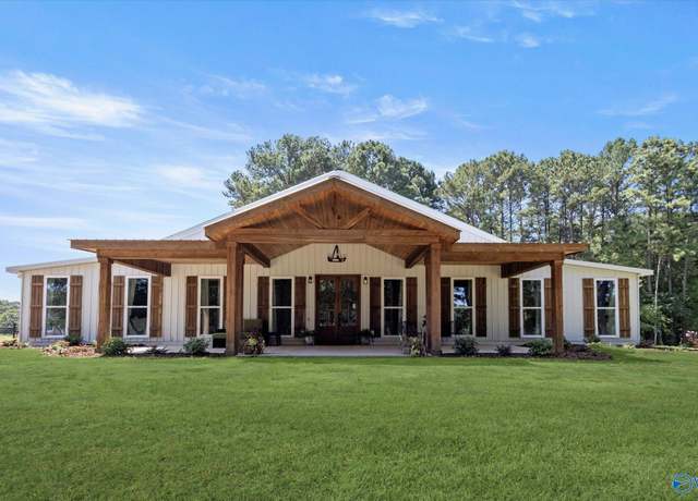 Property at 250 Son Johnson Rd, Boaz, AL 35956, 4 beds, 3 baths