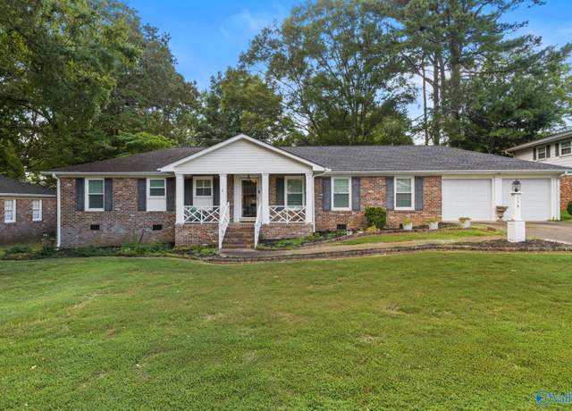 Property at 173 Patsy Dr, Florence, AL 35633, 3 beds, 2 baths