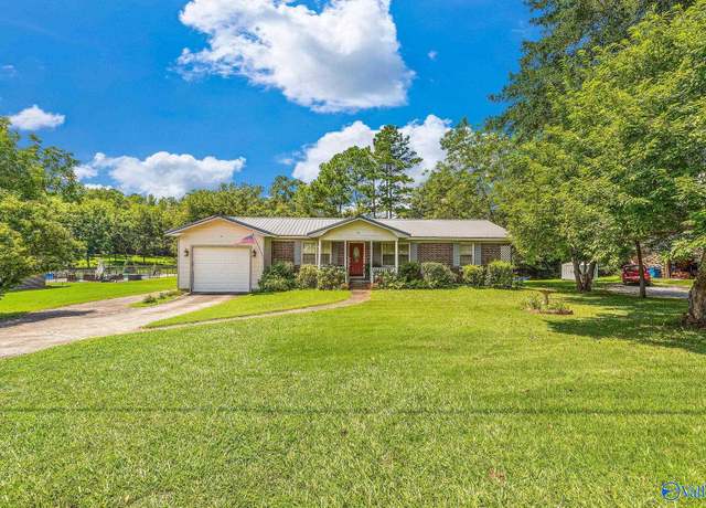 Property at 261 Ketchum Rd, Blountsville, AL 35031, 3 beds, 2 baths