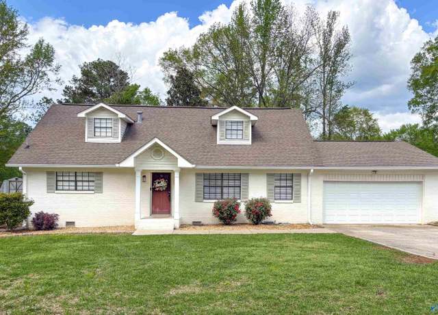 Property at 4020 South Point Cir N, Southside, AL 35907, 4 beds, 3 baths