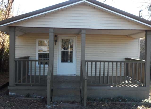 Property at 608 W 44th St, Anniston, AL 36206, 2 beds, 2 baths
