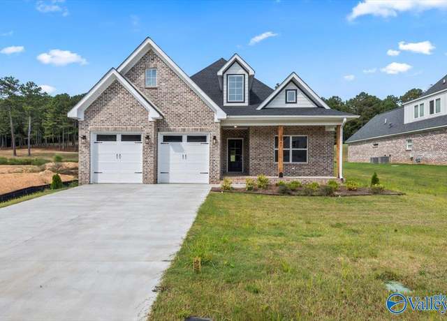 Property at 2841 Cherokee Ridge Dr, Union Grove, AL 35175, 3 beds, 3 baths