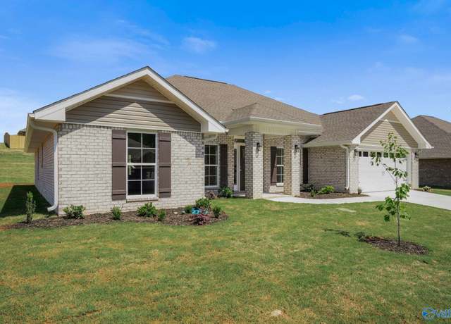Property at 204 Gwynns Fall Trl, Huntsville, AL 35810, 4 beds, 3 baths