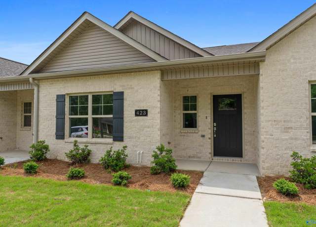 Property at 423 Lando Cain Rd SE, Hartselle, AL 35640, 2 beds, 2 baths