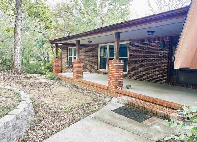 Property at 1975 Pine Lake Dr NW, Arab, AL 35016, 4 beds, 2.5 baths