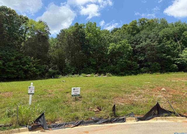 Property at 4601 Stone Mont Dr, Huntsville, AL 35741