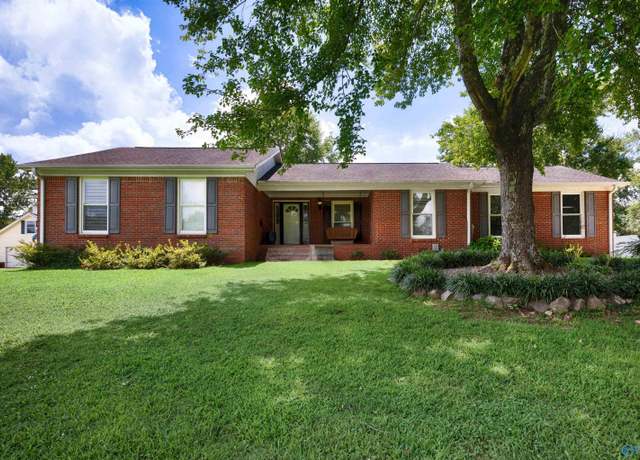 Property at 211 Powell St, Gurley, AL 35748, 3 beds, 2 baths