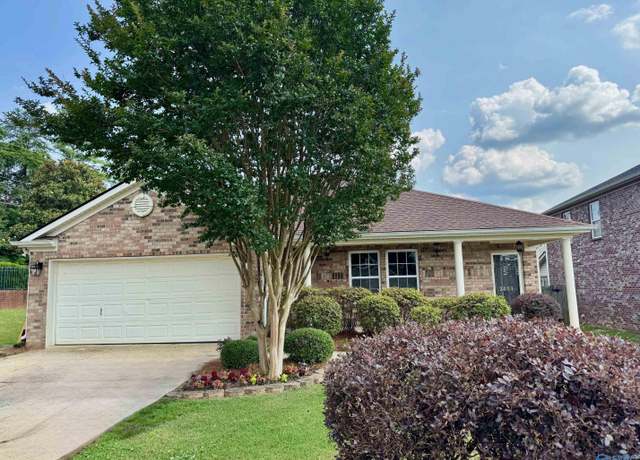 Property at 2401 Bell Manor Dr SW, Huntsville, AL 35803, 3 beds, 2 baths