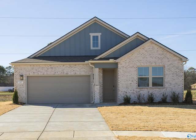 Property at 101 Cavern Ct, Huntsville, AL 35811, 4 beds, 3 baths