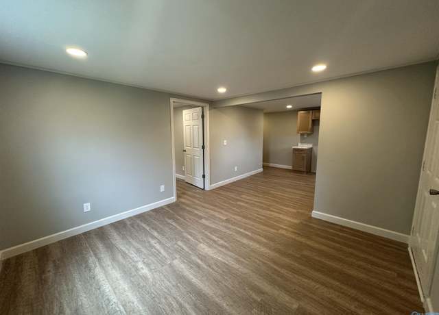 Property at 2601 Brindlee Mountain Pkwy, Arab, AL 35016, 1 bed, 1 bath