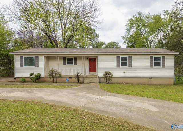 Property at 3404 Mastin Lake Rd, Huntsville, AL 35810, 3 beds, 2 baths