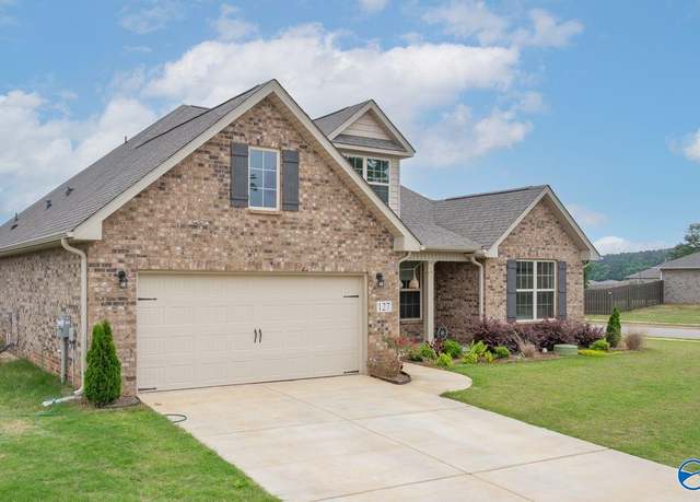 Property at 127 Slade Thomas Dr, Meridianville, AL 35759, 4 beds, 3.5 baths