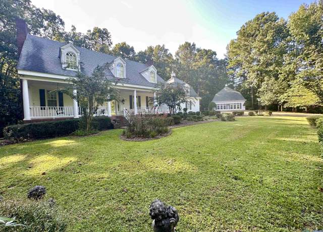 Property at 71 Windsor Dr, Russellville, AL 35653, 5 beds, 5 baths