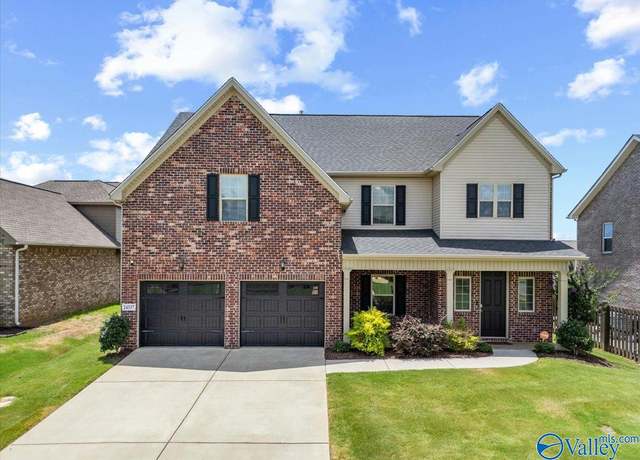 Property at 24337 Beacon Cir, Athens, AL 35613, 4 beds, 3.5 baths
