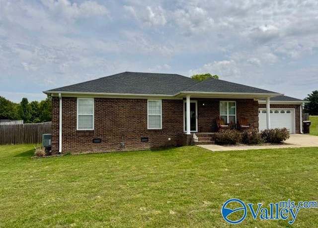 Property at 20036 Harris Rd, Athens, AL 35614, 3 beds, 2 baths