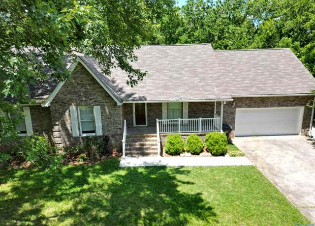 Property at 194 Bartee Rd, Laceys Spring, AL 35754, 5 beds, 3 baths