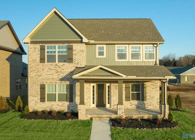 Property at 17366 Brooklawn St, Athens, AL 35611, 3 beds, 2.5 baths