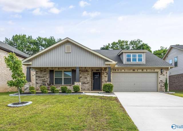Property at 227 Shubert Dr, Hazel Green, AL 35750, 3 beds, 2 baths