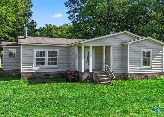 Property at 20051 Huntsville Brownsferry Rd, Tanner, AL 35671, 3 beds, 2 baths