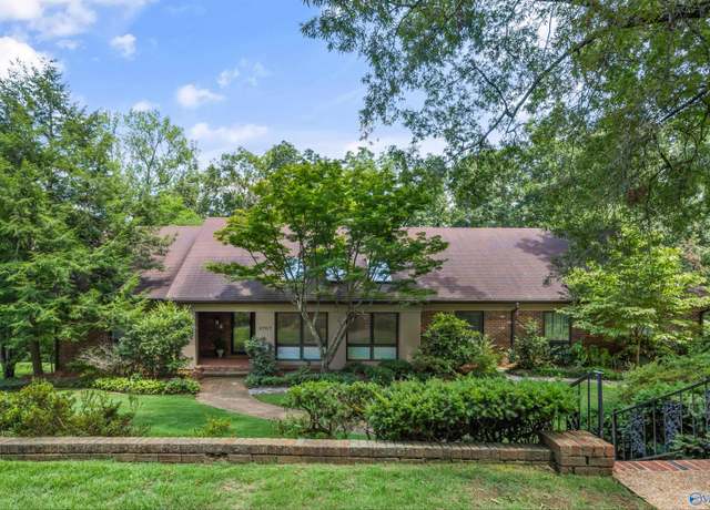 Property at 2707 Westminister Way, Huntsville, AL 35801, 5 beds, 4.5 baths