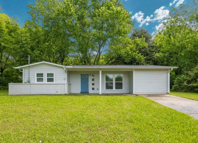 Property at 4914 Burros St NW, Huntsville, AL 35810, 3 beds, 2 baths