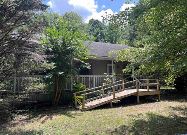 Property at 83 Bertha Rd, Vinemont, AL 35179, 2 beds, 2 baths