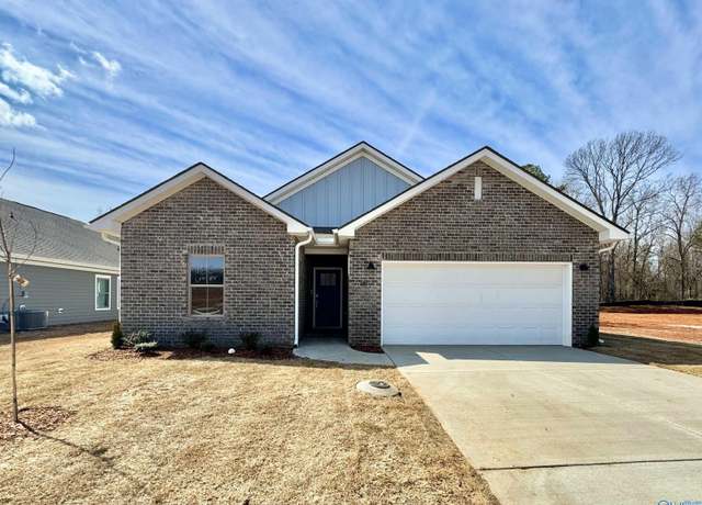Property at 17896 Emma Jo Ln, Athens, AL 35611, 4 beds, 3 baths