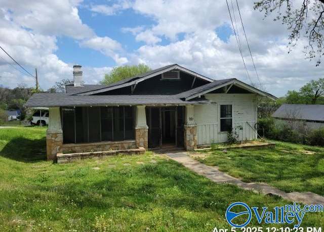 Property at 415 NW 3rd Ave, Attalla, AL 35954, 2 beds, 1 bath