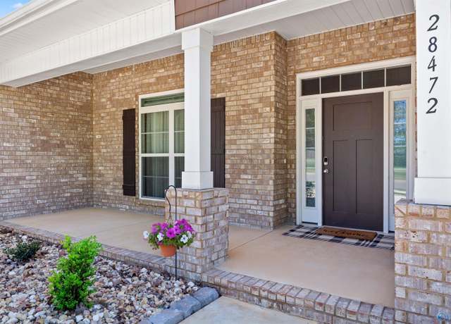 Property at 28472 Nature Trail Dr, Harvest, AL 35749, 4 beds, 3 baths