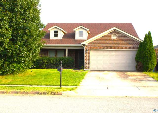 Property at 154 Gardengate Dr, Harvest, AL 35749, 3 beds, 2 baths