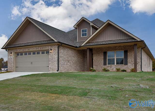 Property at 201 Maddie Mae Ln, Toney, AL 35773, 4 beds, 3 baths