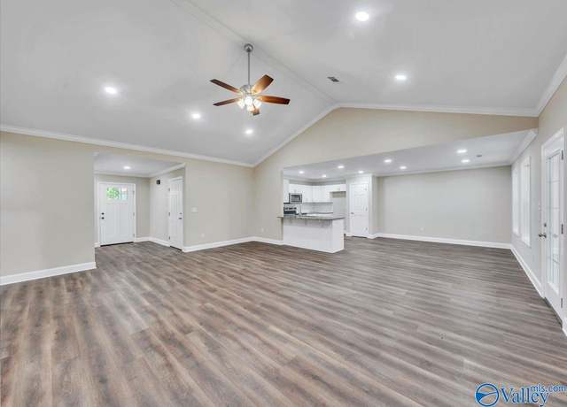 Property at 993 Old Cullman Rd, Arab, AL 35016, 4 beds, 2 baths