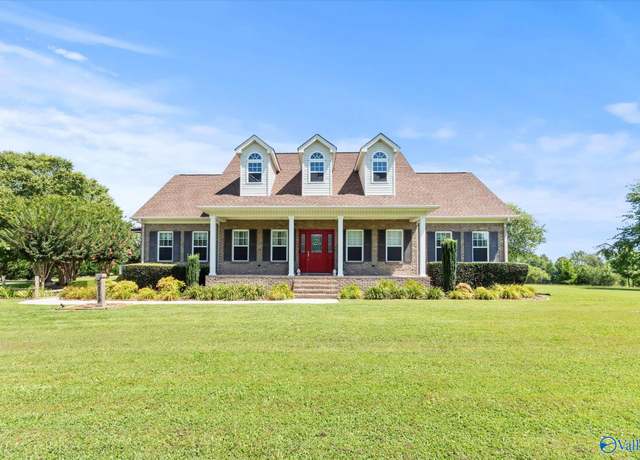 Property at 22175 Johnson St, Athens, AL 35613, 3 beds, 2.5 baths