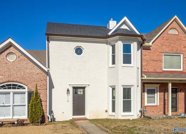 Property at 2114 Eastbrook SE, Decatur, AL 35601, 3 beds, 2.5 baths