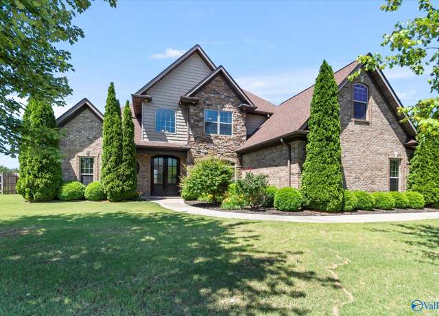 Property at 17259 Obsidian Cir, Athens, AL 35613, 4 beds, 2.5 baths