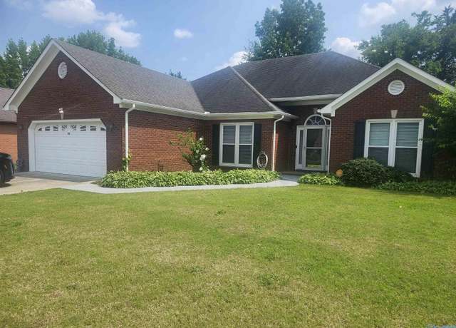 Property at 2013 Duncansby Dr, Decatur, AL 35603, 3 beds, 2 baths